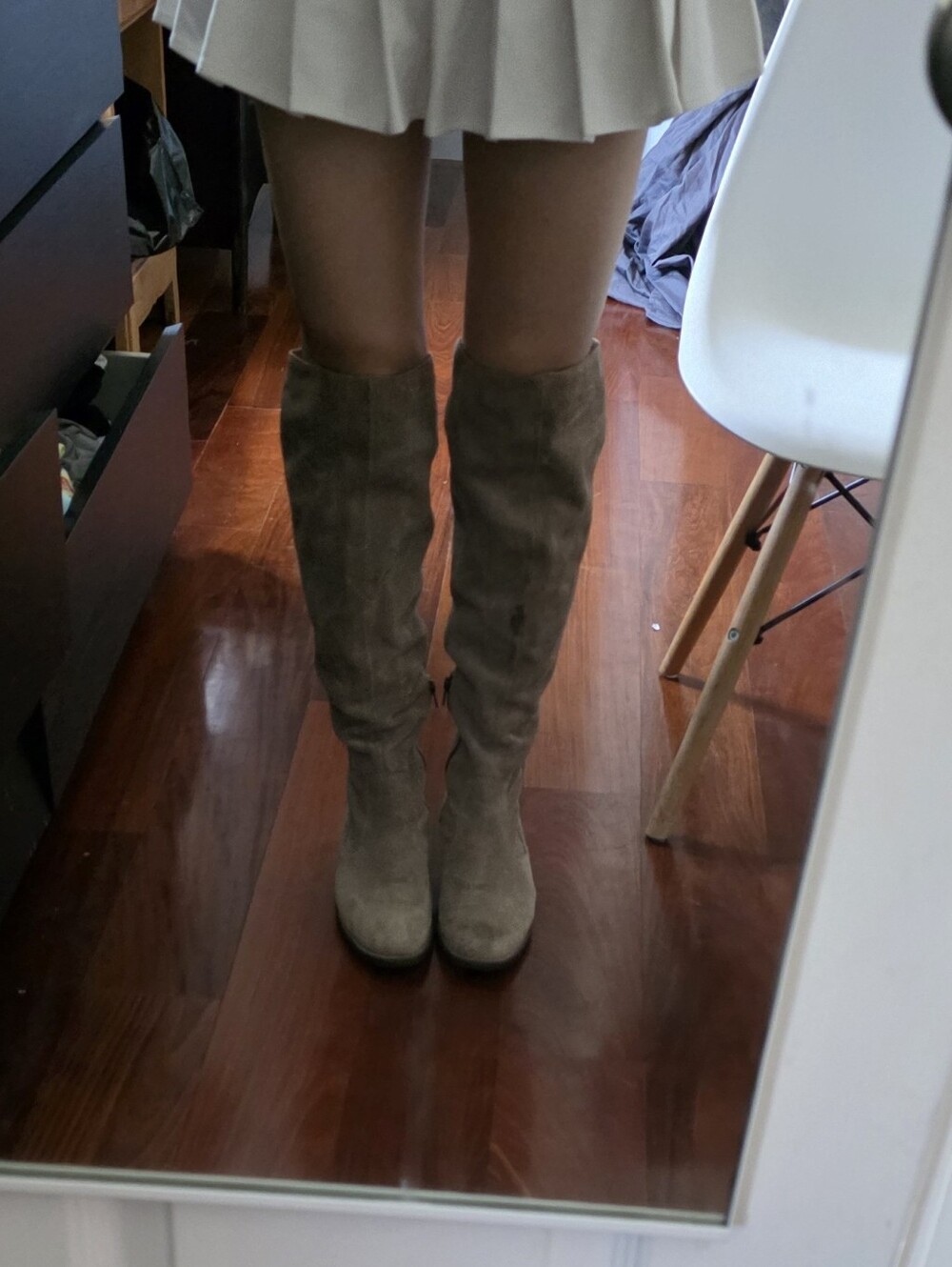 Born Suede Boots - Picture 7 of 7